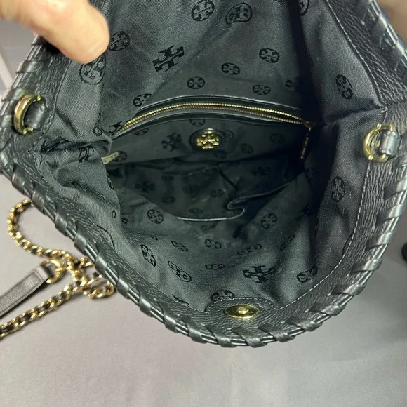 Tory Burch Marion Fold-Over Leather Crossbody – Black & Gold - Picture 6 of 10